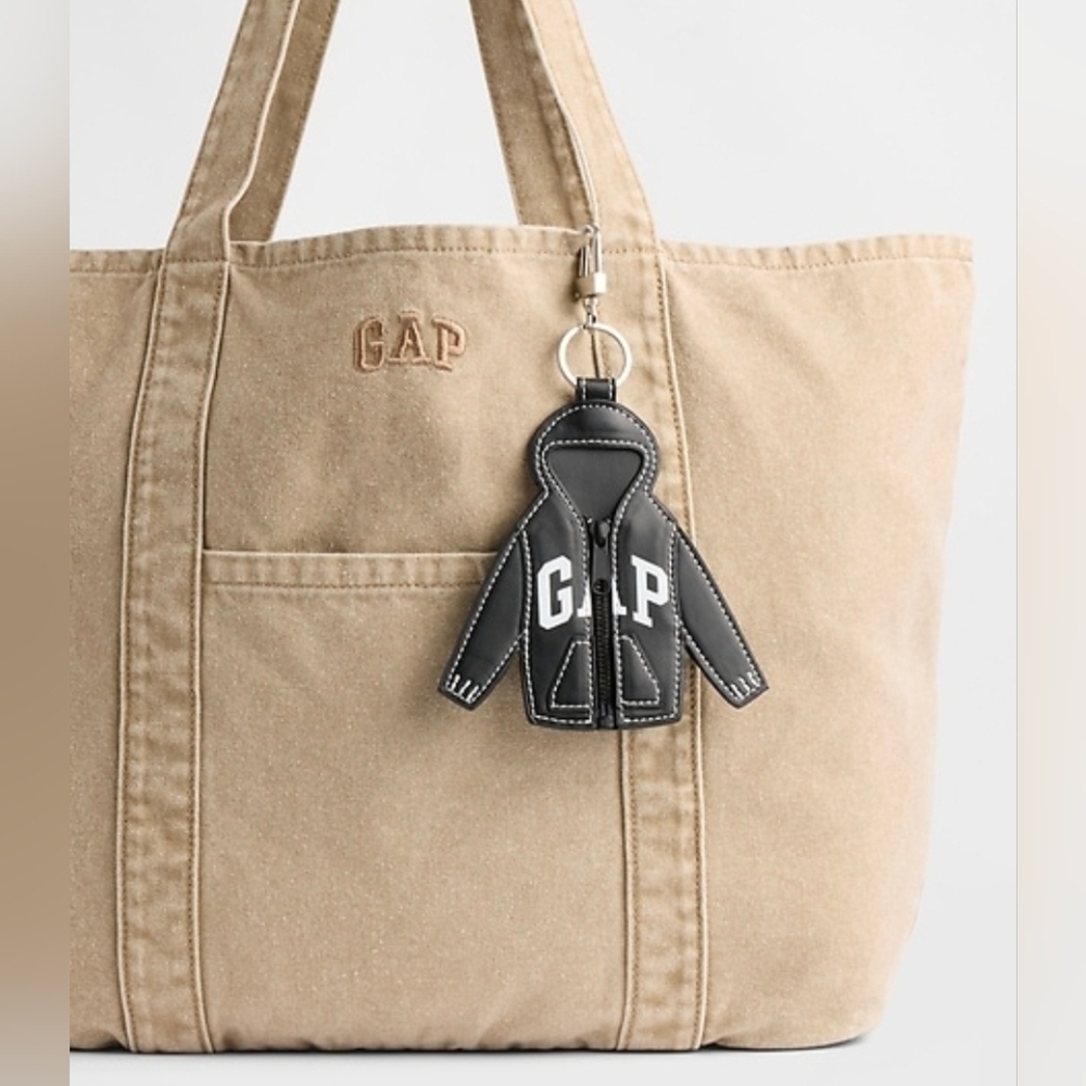 GAP Logo Hoodie Keychain Charm In Black. New - Picture 2 of 2